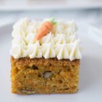 Kotak kue wortel